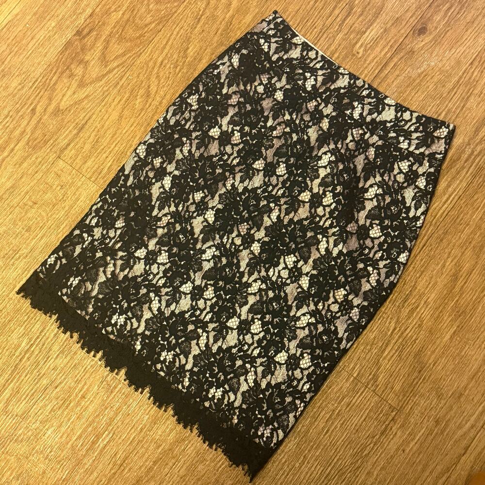 Banana Republic Black Floral Lace Overlay Champagne Lined Pencil Midi Skirt 0P